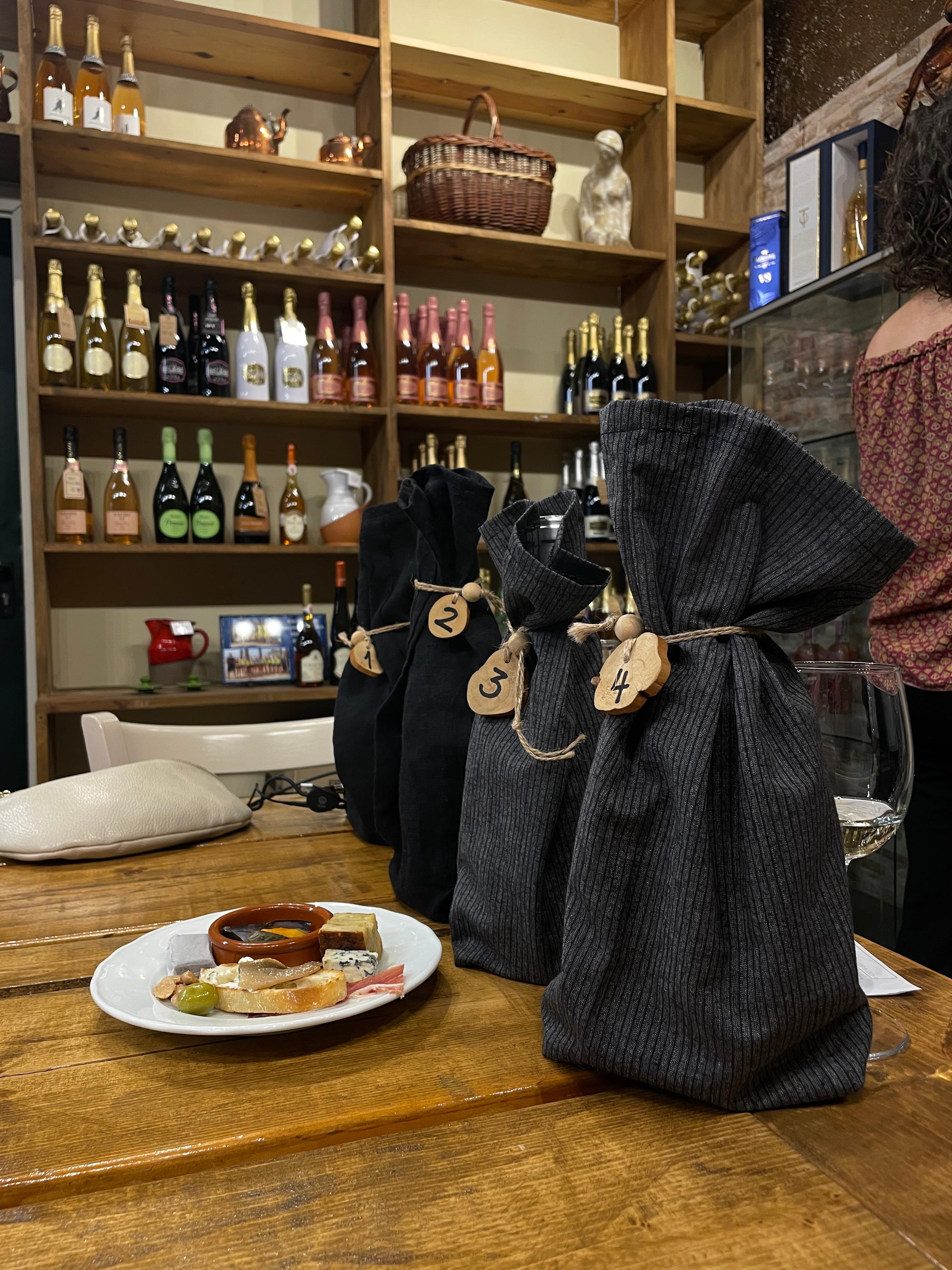 L'Alfàs del Pi: Blind Wine Tasting with Tapas Pairing photo 13